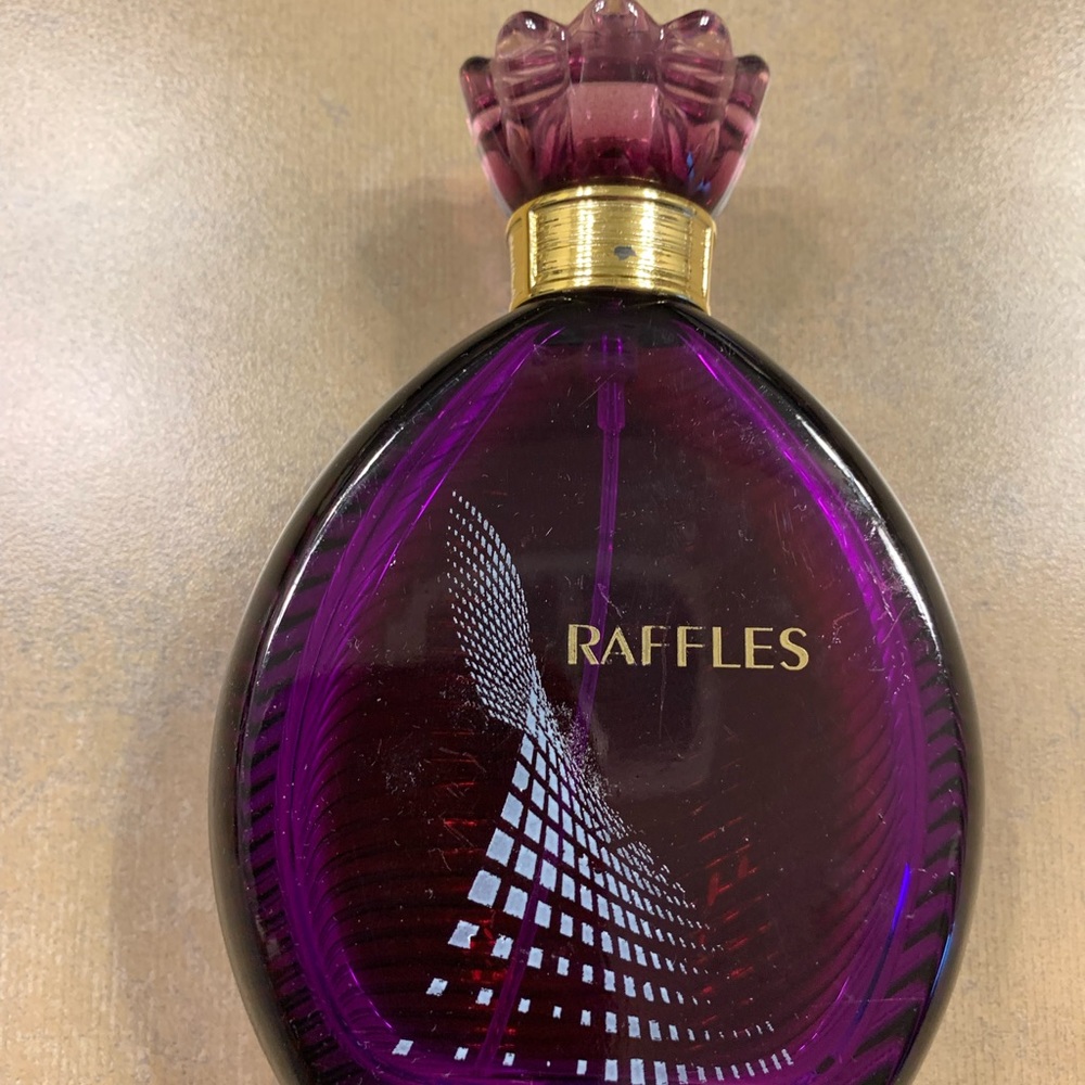 Raffles perfume for women